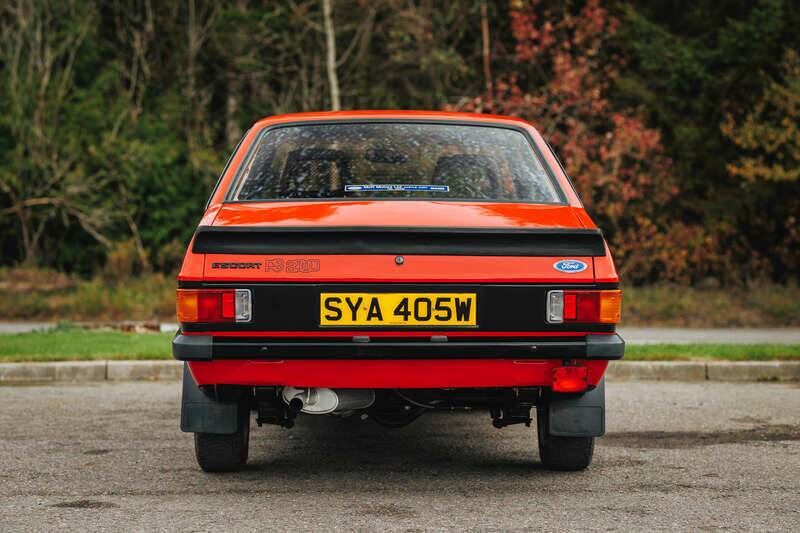 Immagine 7/50 di Ford Escort RS 2000 (1980)