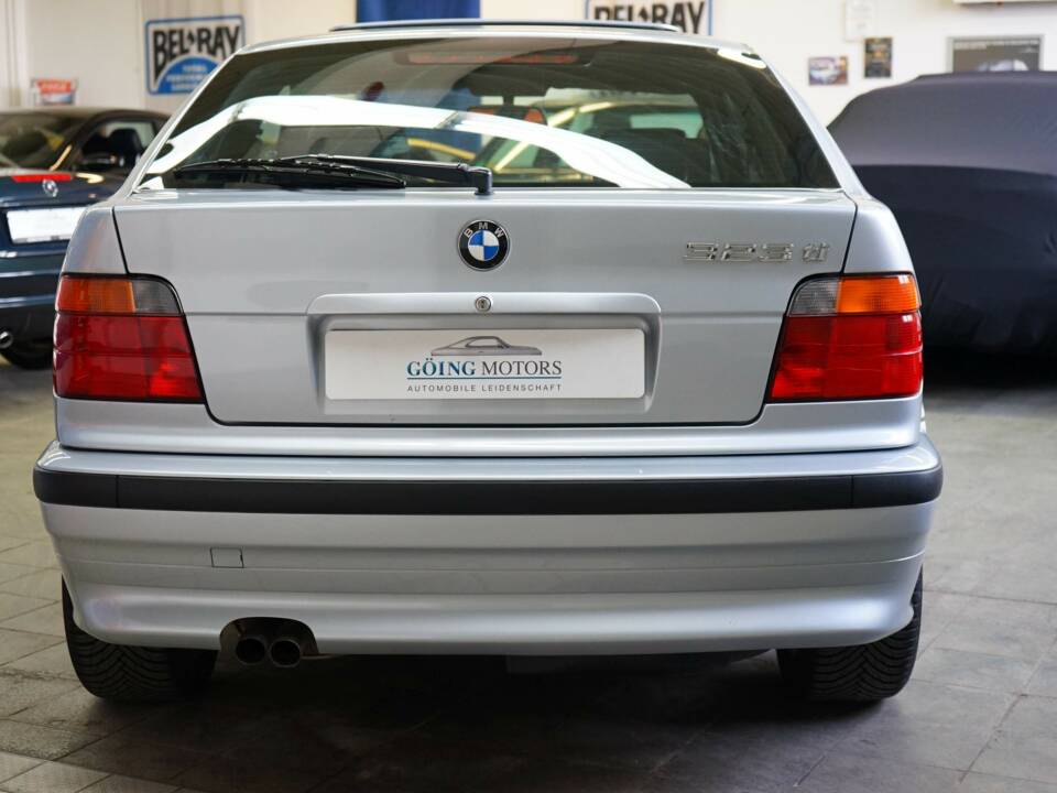 Image 12/31 of BMW 323ti Compact (1998)
