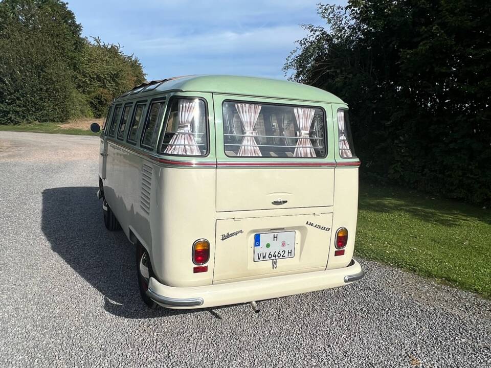 Image 23/26 de Volkswagen T1 Brasil &quot;Samba&quot; (1975)