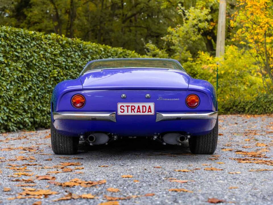 Image 8/12 of Bizzarrini GT Strada 5300 (1967)