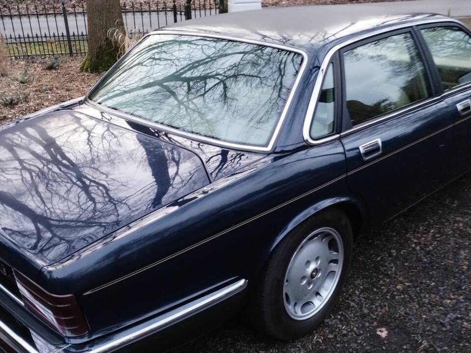 Image 5/8 of Jaguar XJ 6 4.0 (1994)