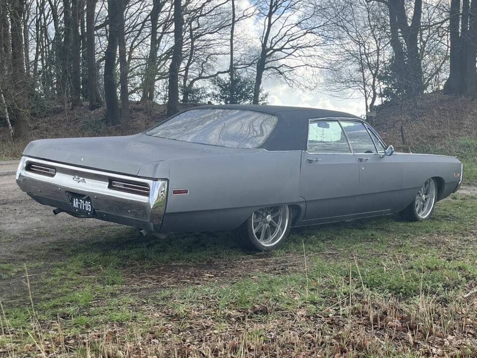 Bild 8/8 von Chrysler Newport Hardtop Coupé (1970)