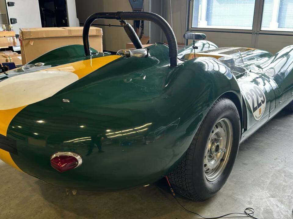 Bild 80/80 von Lister Knobbly (1956)