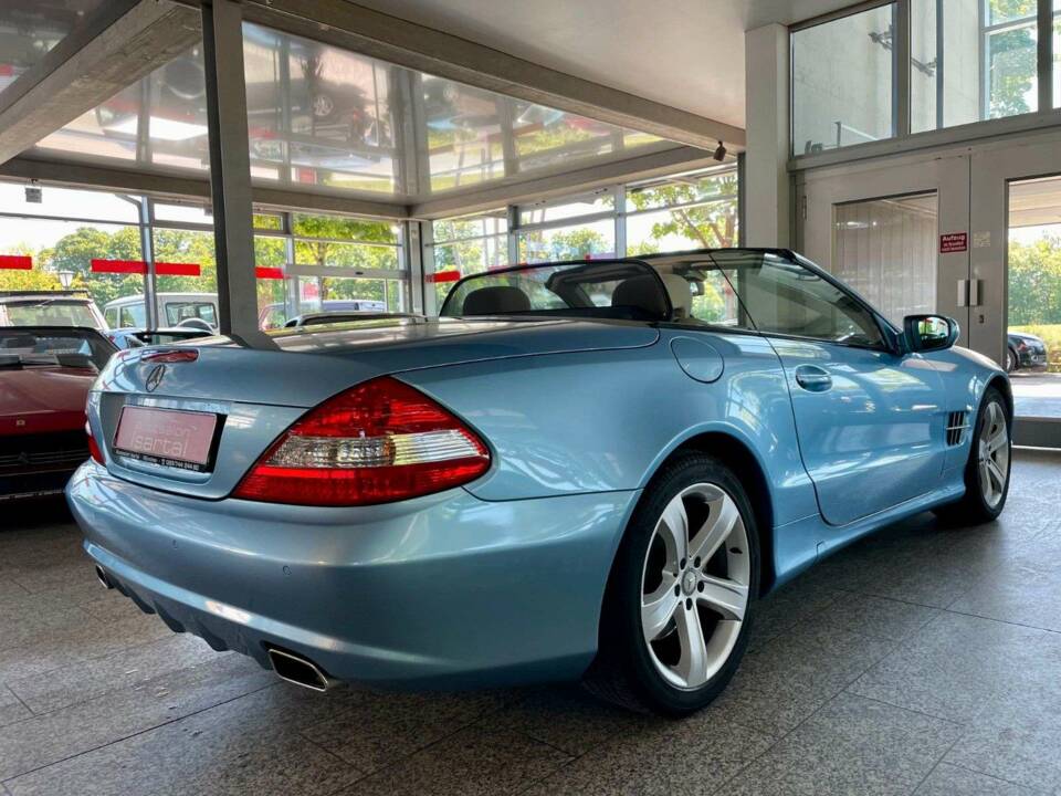 Image 11/19 of Mercedes-Benz SL 500 (2008)