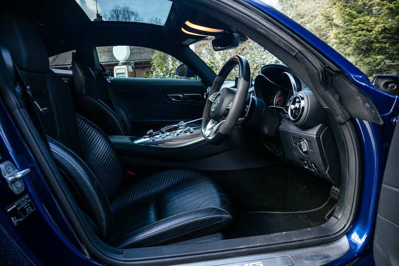 Bild 23/40 von Mercedes-AMG GT-S (2017)