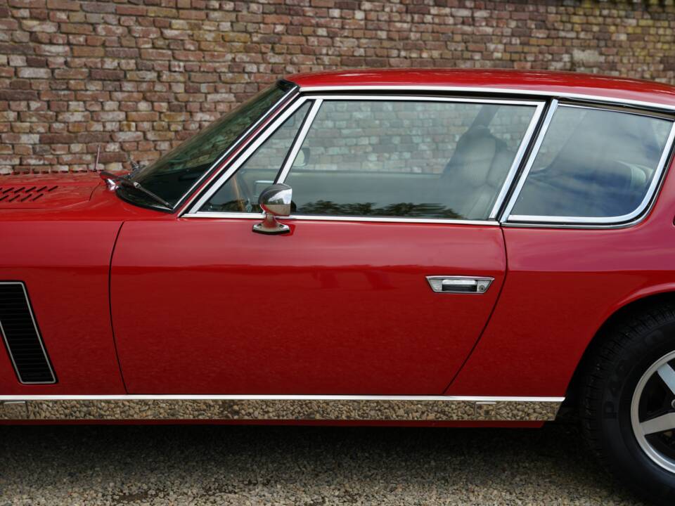 Image 28/50 of Jensen Interceptor MK III (1976)