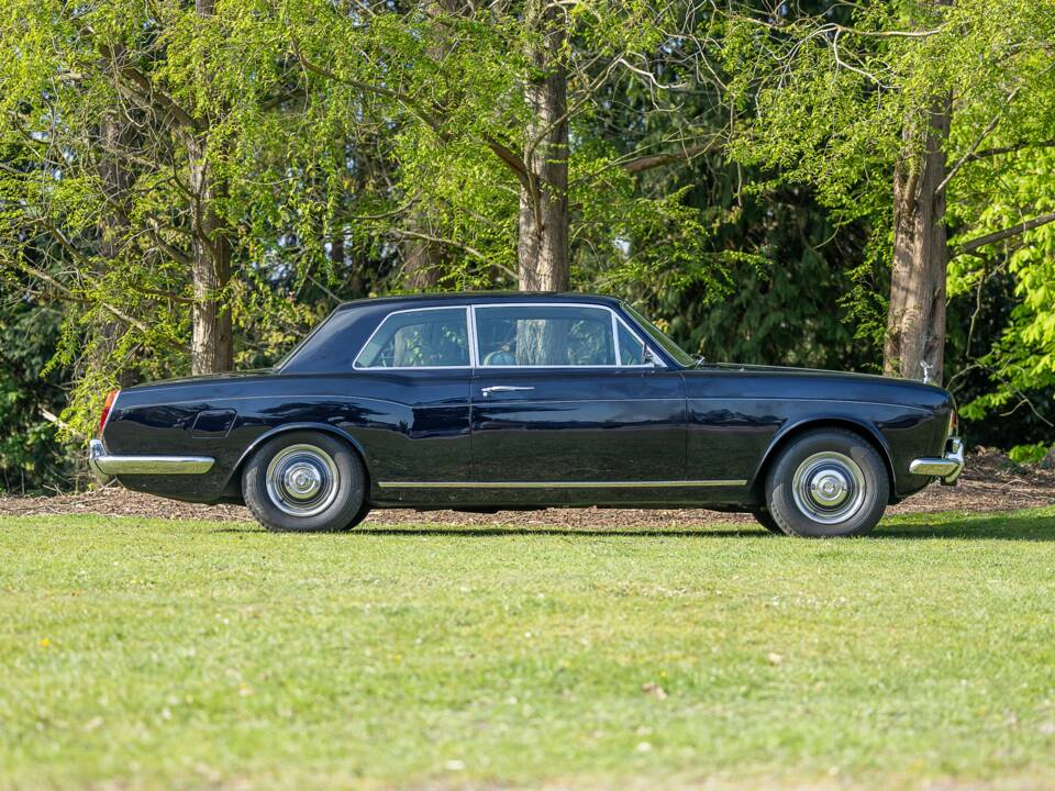 Image 29/50 of Rolls-Royce Silver Shadow I (1968)