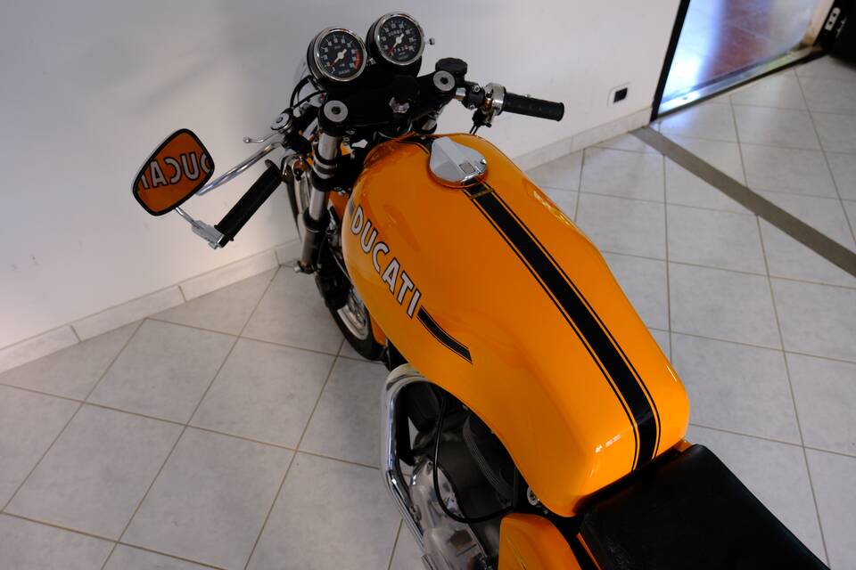 Afbeelding 75/96 van Ducati 750 Sport (1974)