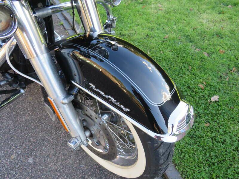 Image 34/43 of Harley-Davidson FLHR Road King (2009)