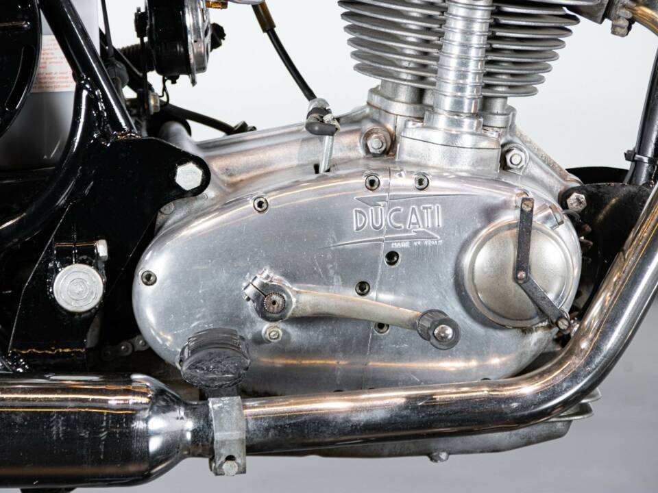 Imagen 49/50 de Ducati DUMMY (1971)