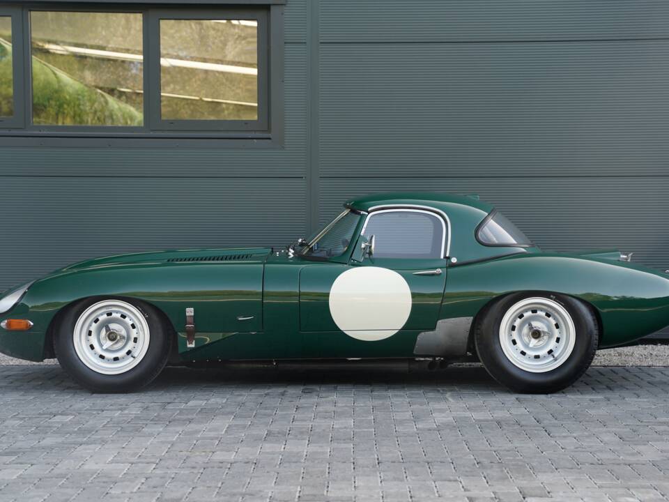 Obraz 14/50 pojazdu Jaguar E-Type "Semi-Lightweight" (1963)