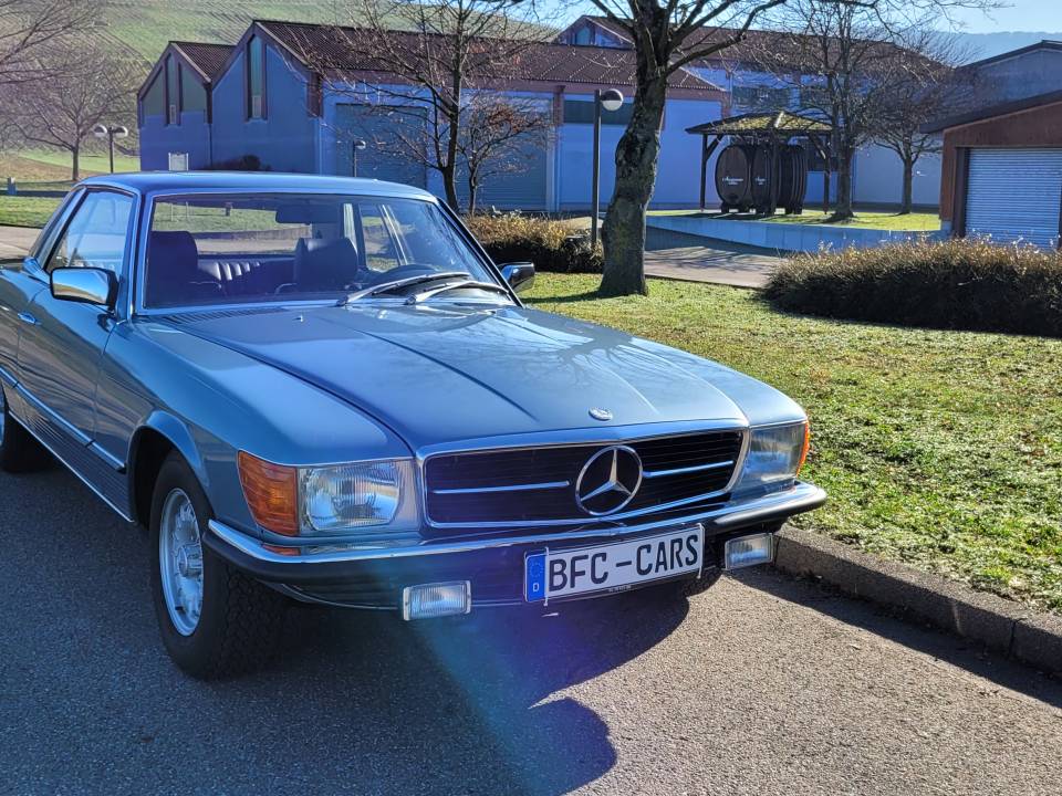 Afbeelding 5/39 van Mercedes-Benz 500 SLC (1981)