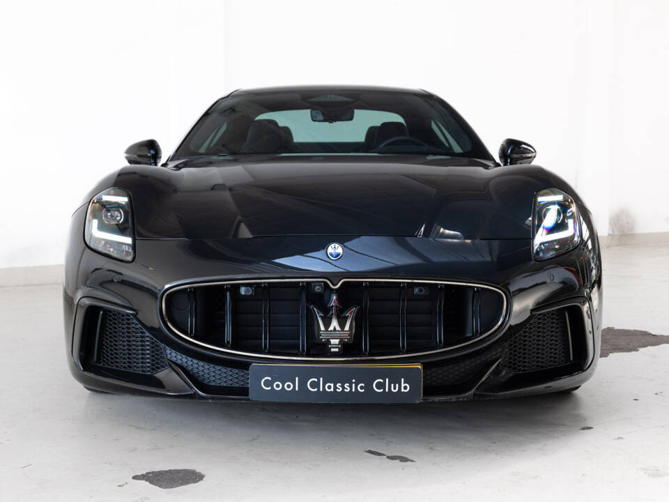 Image 2/34 of Maserati GranTurismo Trofeo (2024)
