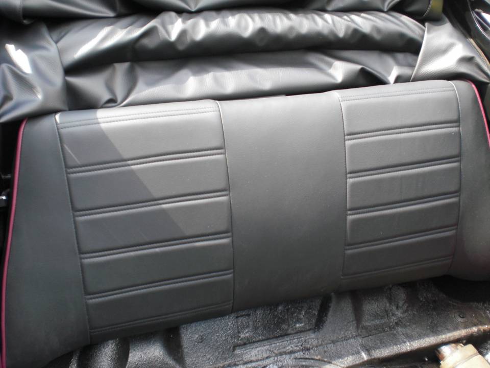 Image 22/44 of Volkswagen Beetle 1303 (1978)