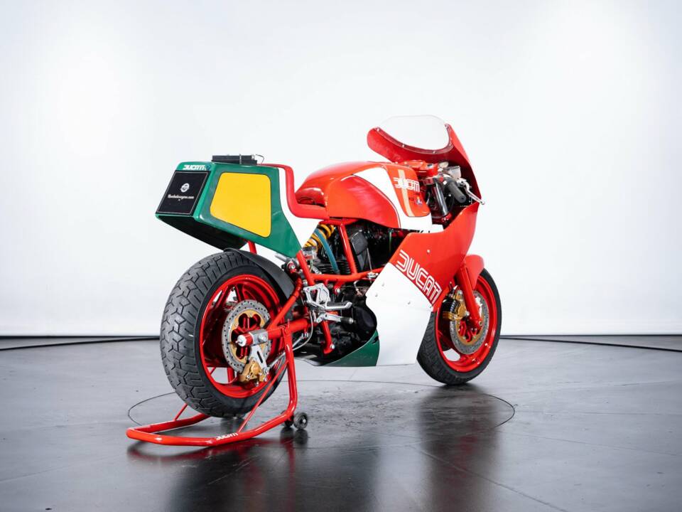 Image 4/46 de Ducati DUMMY (1983)