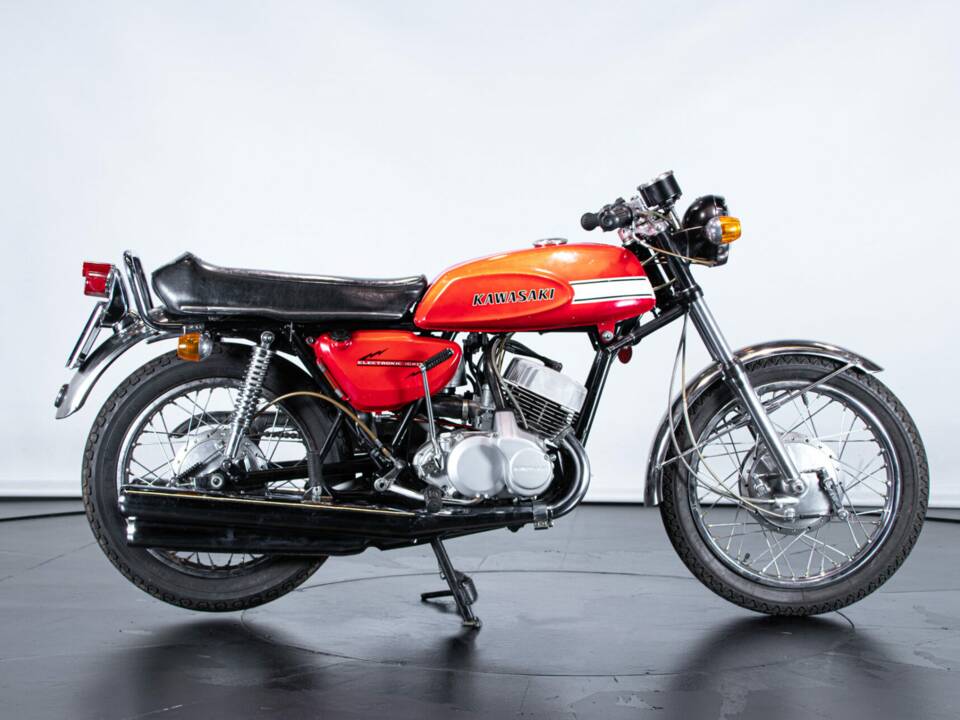 Image 5/50 of Kawasaki DUMMY (1970)