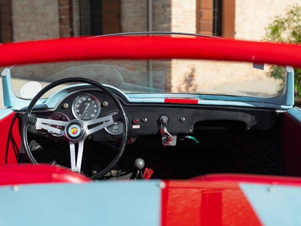 Imagen 46/50 de Abarth 750 Allemano Spider (1958)