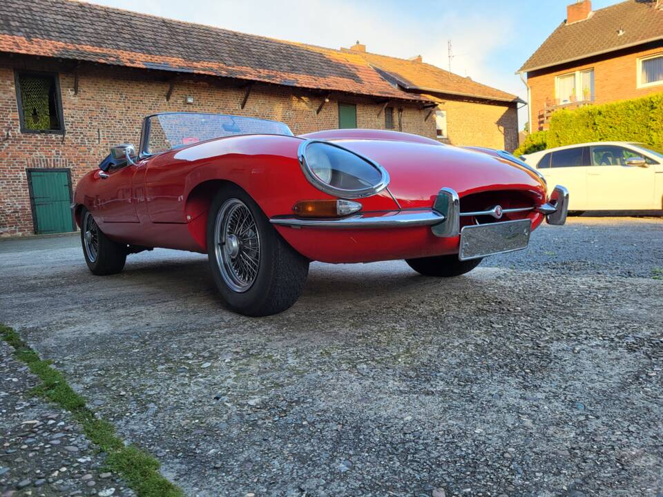 Imagen 18/46 de Jaguar E-Type 3.8 (1964)