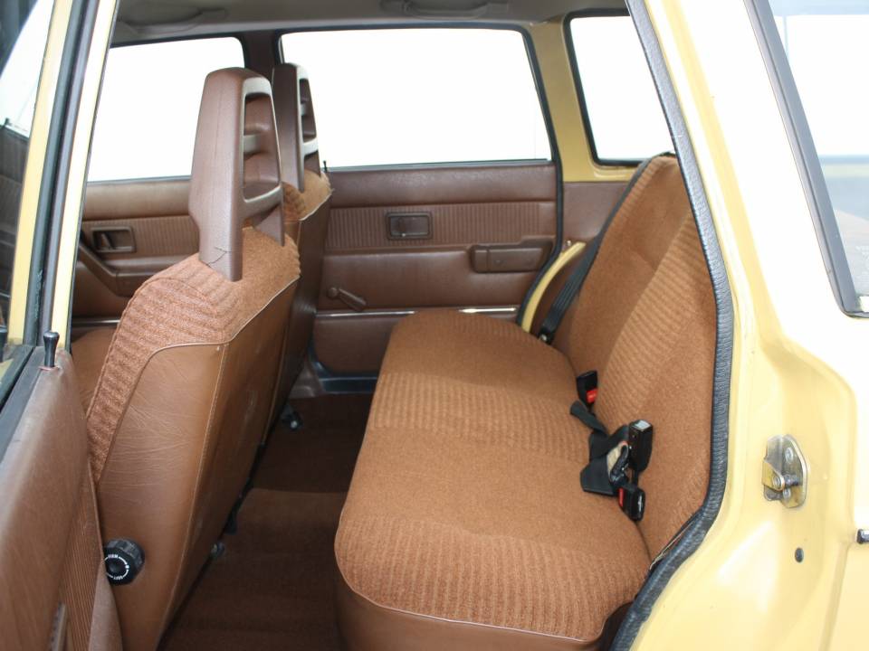 Bild 5/14 von Volvo 245 GL D (1986)