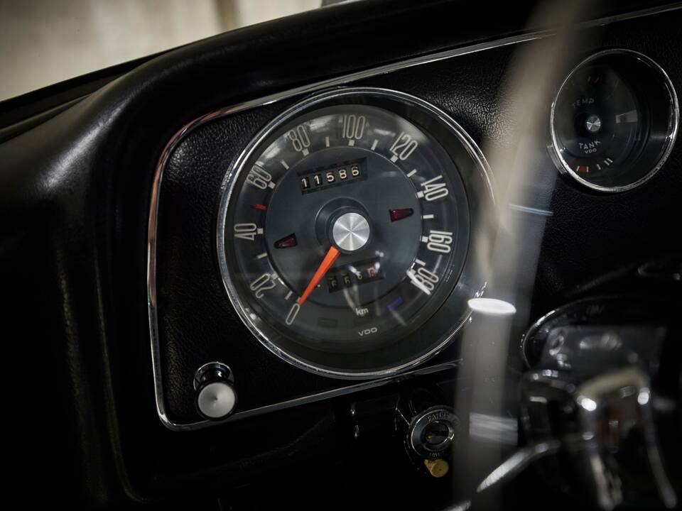 Image 83/96 de Borgward P 100 2.3 Litre (1960)