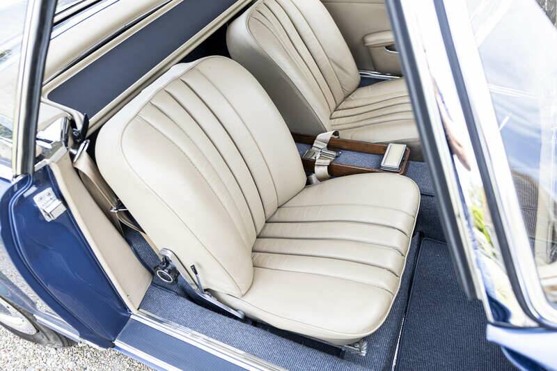 Image 38/44 de Mercedes-Benz 230 SL (1966)
