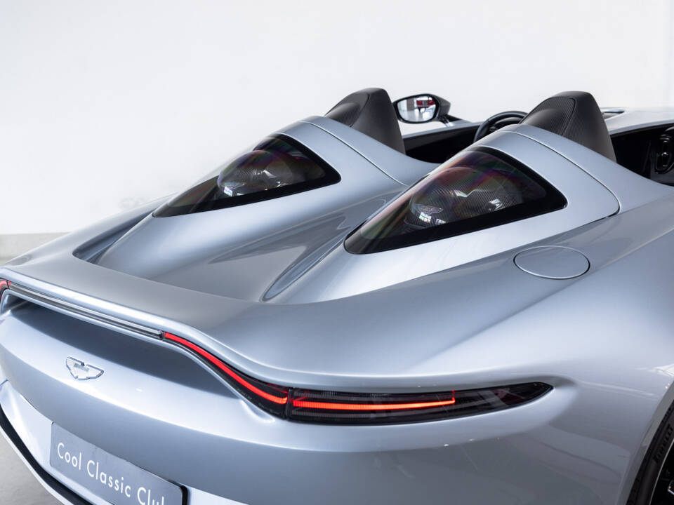 Bild 39/47 von Aston Martin V12 Speedster (2021)
