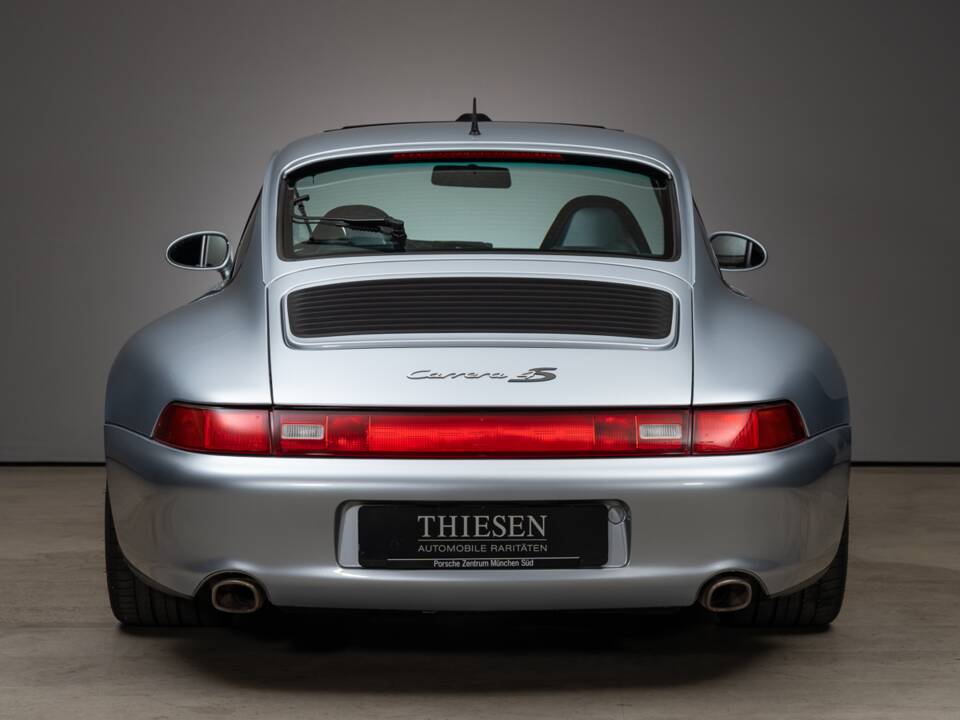 Image 12/32 de Porsche 911 Carrera 4S (1998)