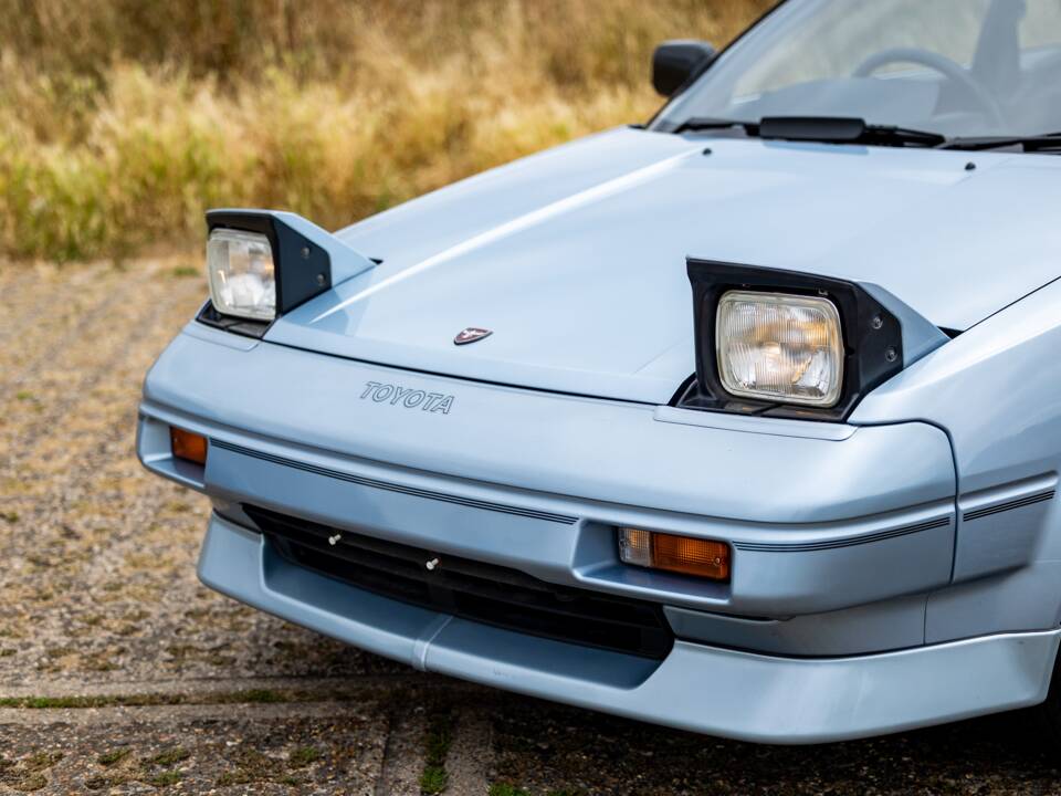 Image 21/49 of Toyota MR2 (1989)