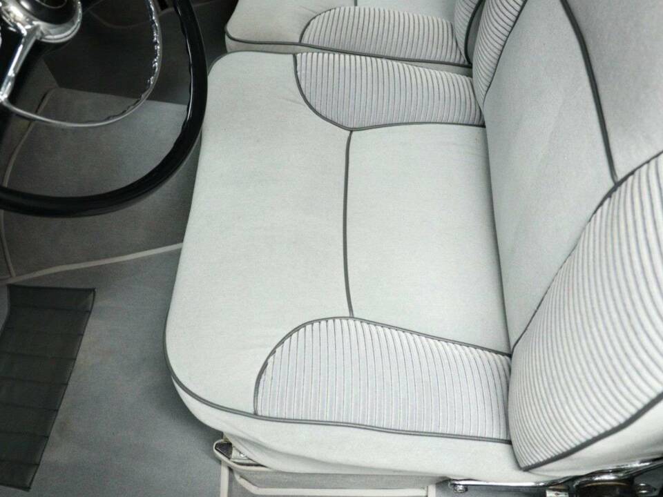 Image 14/50 de Mercedes-Benz 300 d (1958)