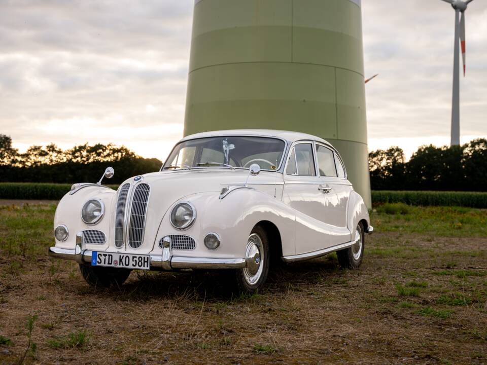 Afbeelding 18/19 van BMW 502 - 3.2 Litre (1961)