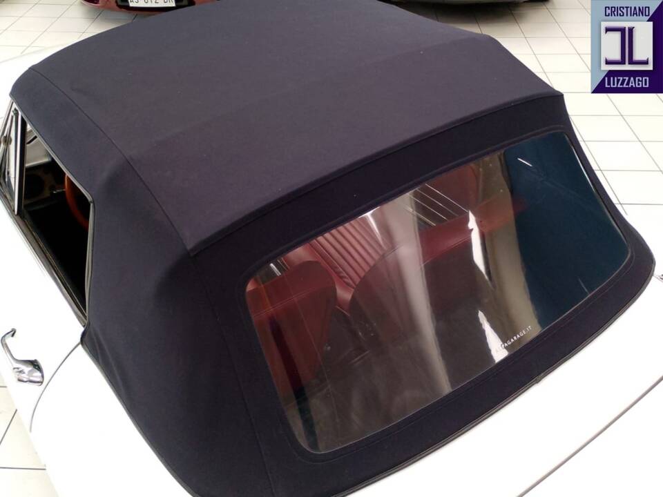 Bild 39/52 von Alfa Romeo 1750 Spider (1969)