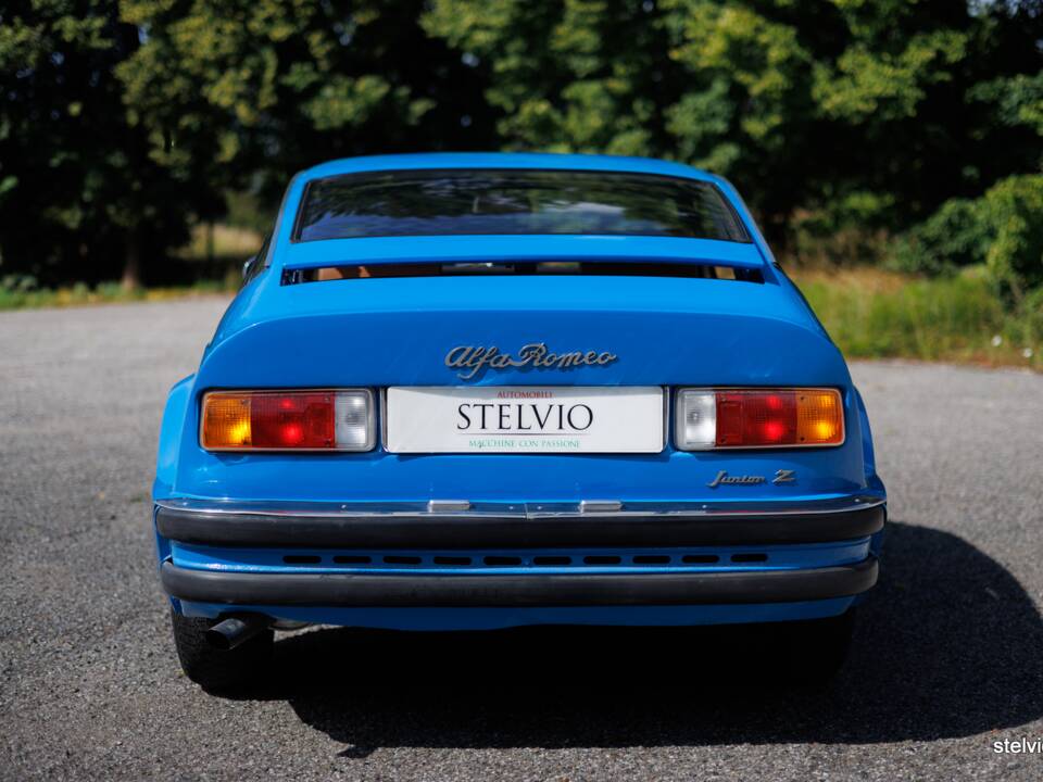 Image 14/45 de Alfa Romeo Junior Zagato GT 1300 (1971)