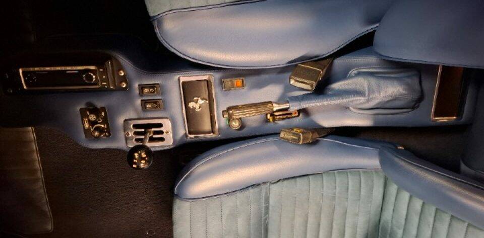 Image 40/45 of Ferrari Dino 208 GT4 (1976)