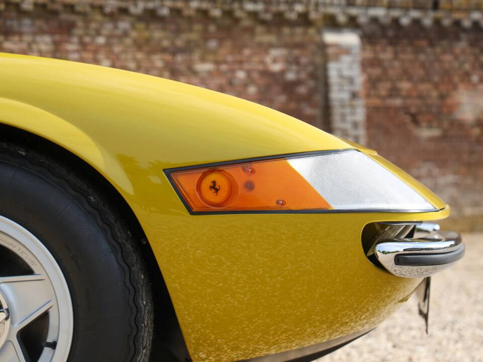 Obraz 17/50 pojazdu Ferrari 365 GTB/4 Daytona (1971)