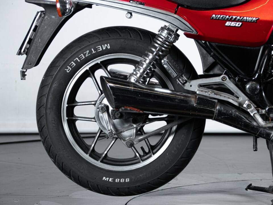 Bild 34/50 von Honda CB 650 SC Nighthawk (1988)