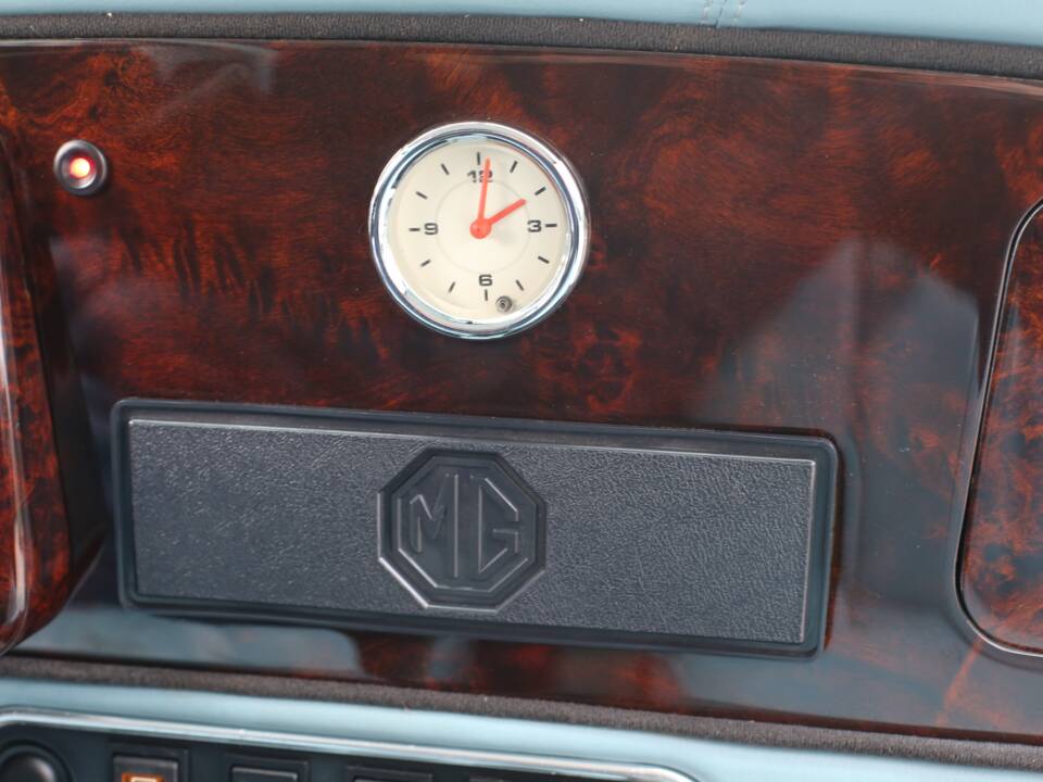 Image 25/50 de Mini Cooper 1.3i MPI (1999)