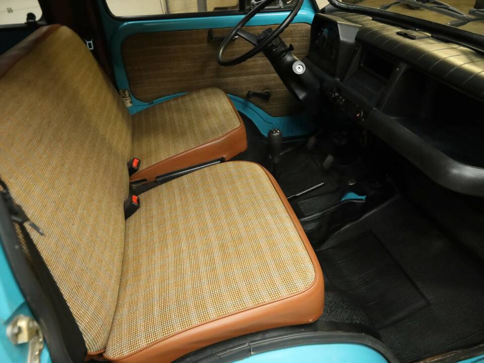 Image 37/50 of FIAT 900E (1980)