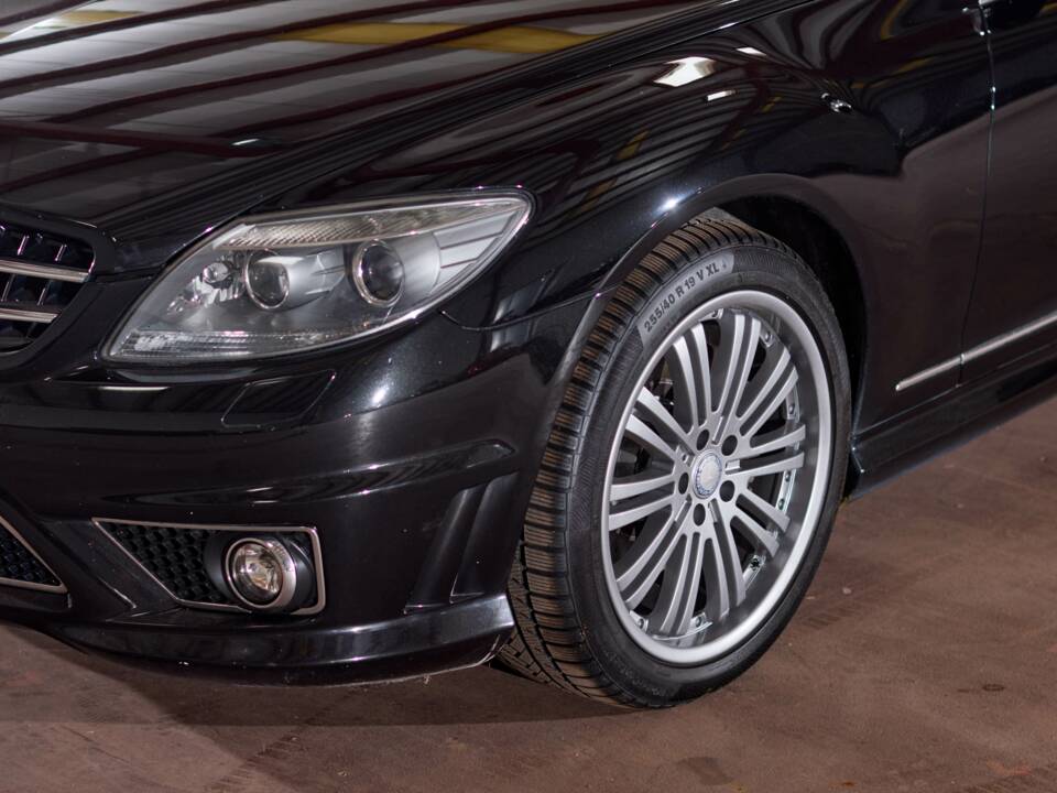 Bild 33/34 von Mercedes-Benz CL 500 4MATIC (2008)