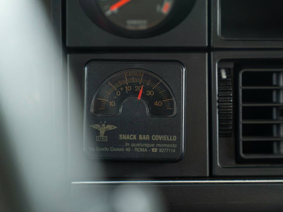 Bild 43/50 von Volvo 240 Diesel (1982)