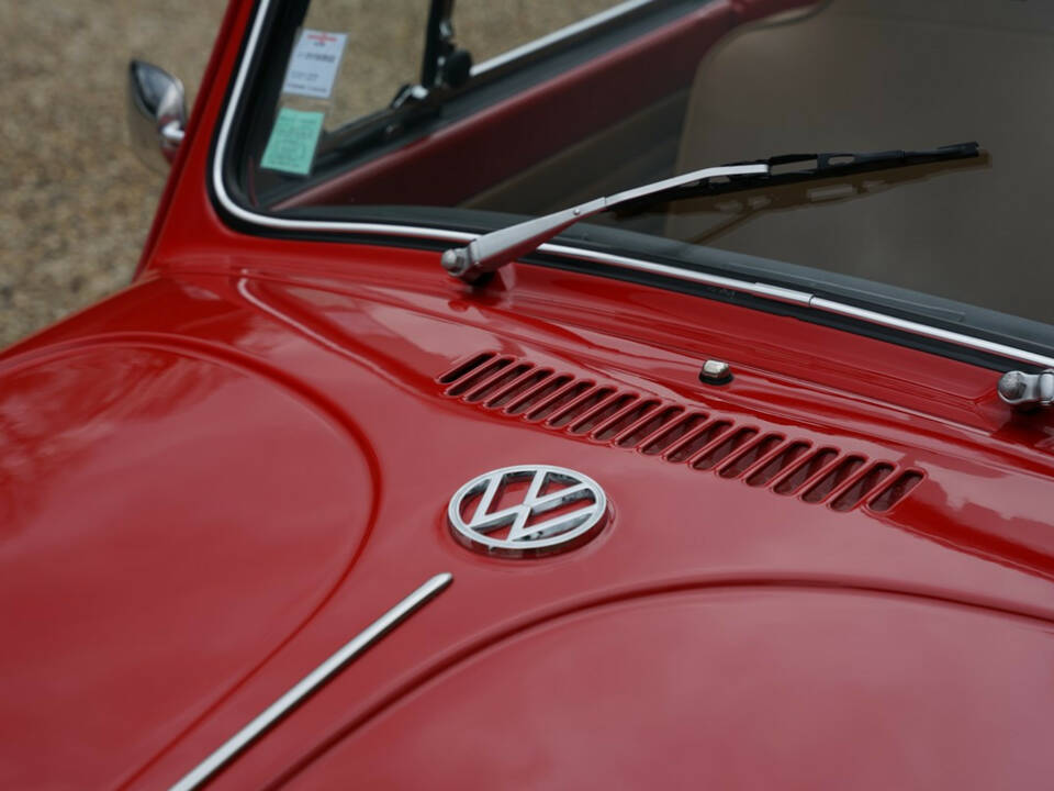 Image 8/50 of Volkswagen Super Beetle (1971)