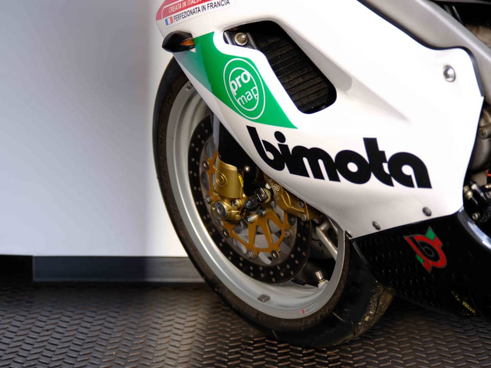 Image 72/94 of Bimota 500 V-Due (2003)