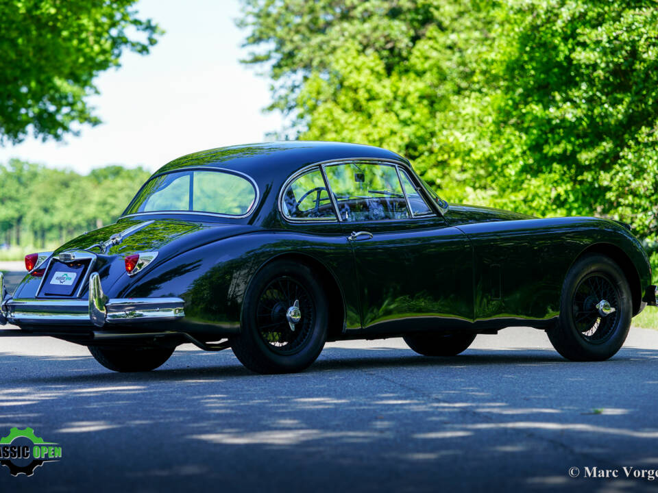 Image 43/53 of Jaguar XK 150 FHC (1958)