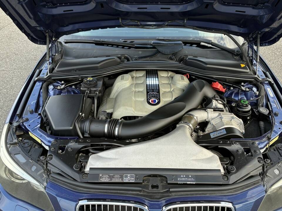 Immagine 52/62 di ALPINA B5 (2007)