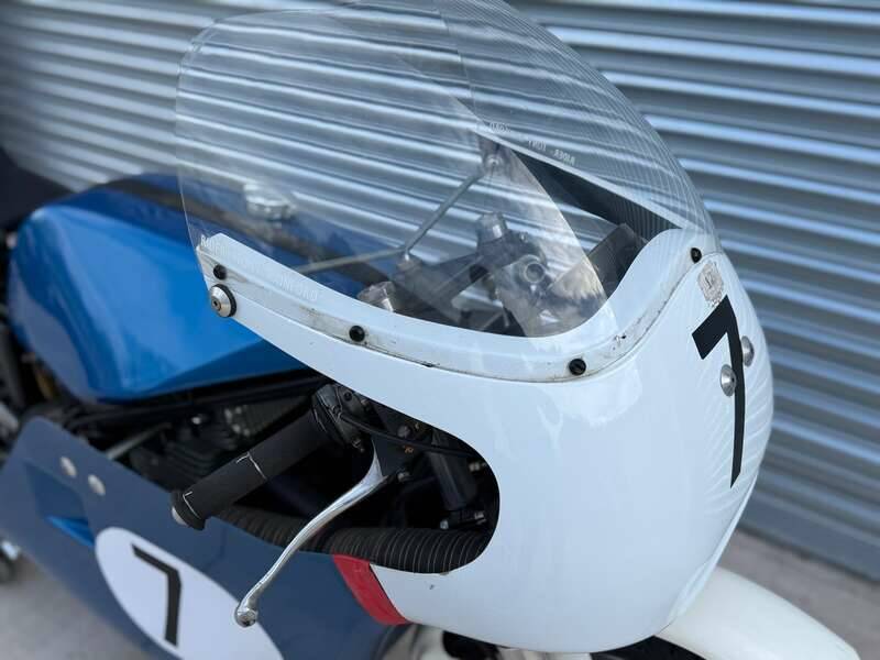 Image 5/42 of Triumph T 150 V Trident (1973)