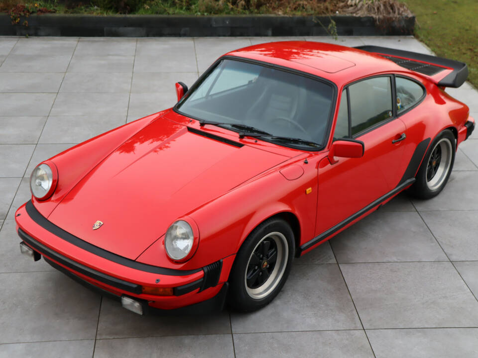 Immagine 44/50 di Porsche 911 SC 3.0 (1982)