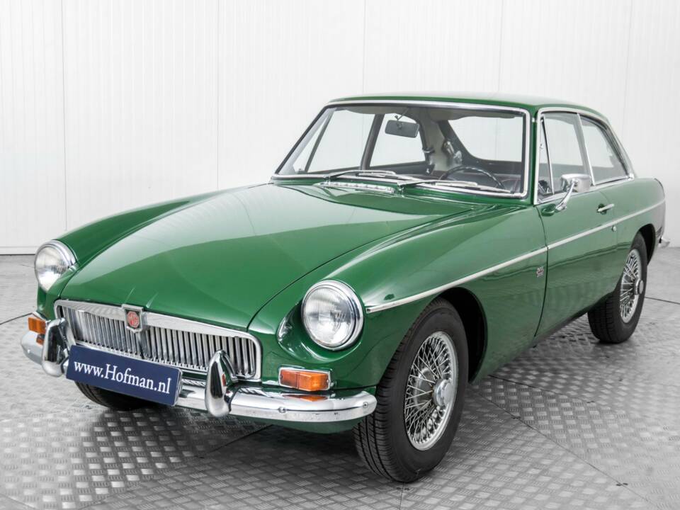 Bild 17/50 von MG MGB GT (1968)
