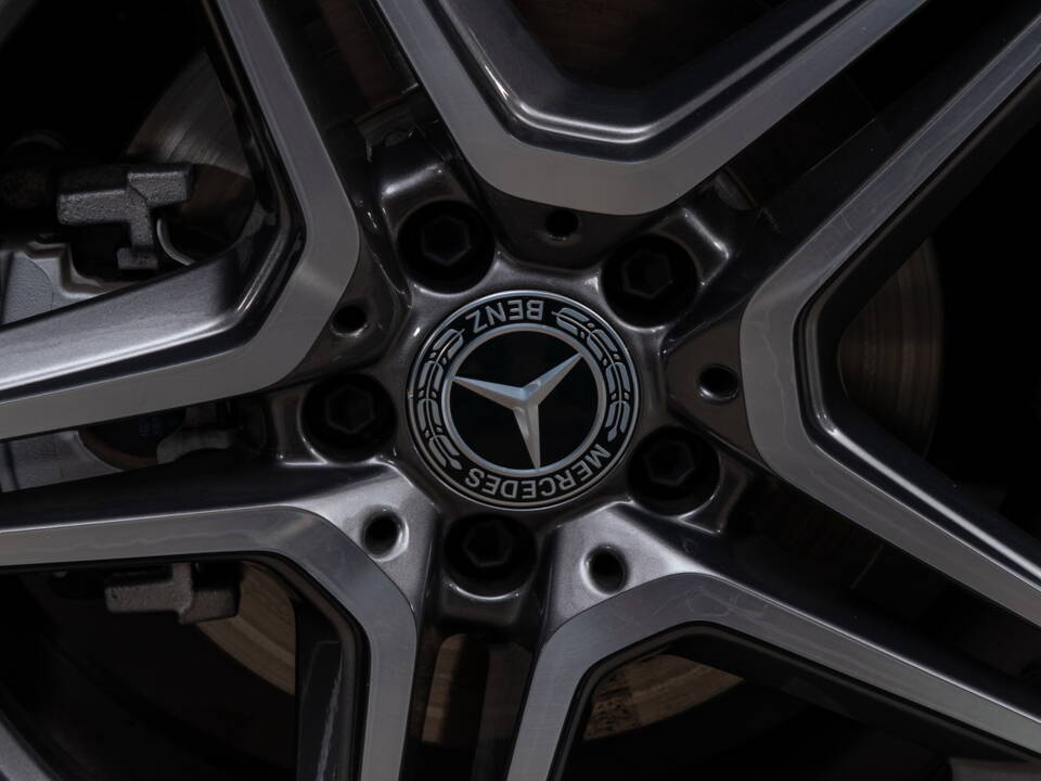 Bild 34/41 von Mercedes-Benz C 300 (2023)