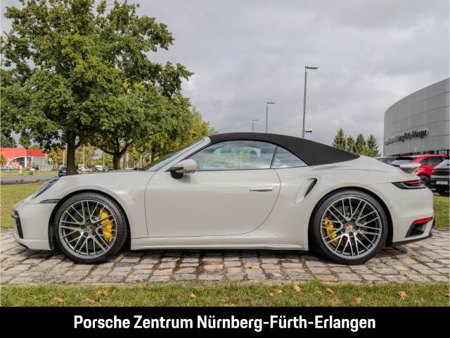 Obraz 2/50 pojazdu Porsche 911 Turbo S (2023)