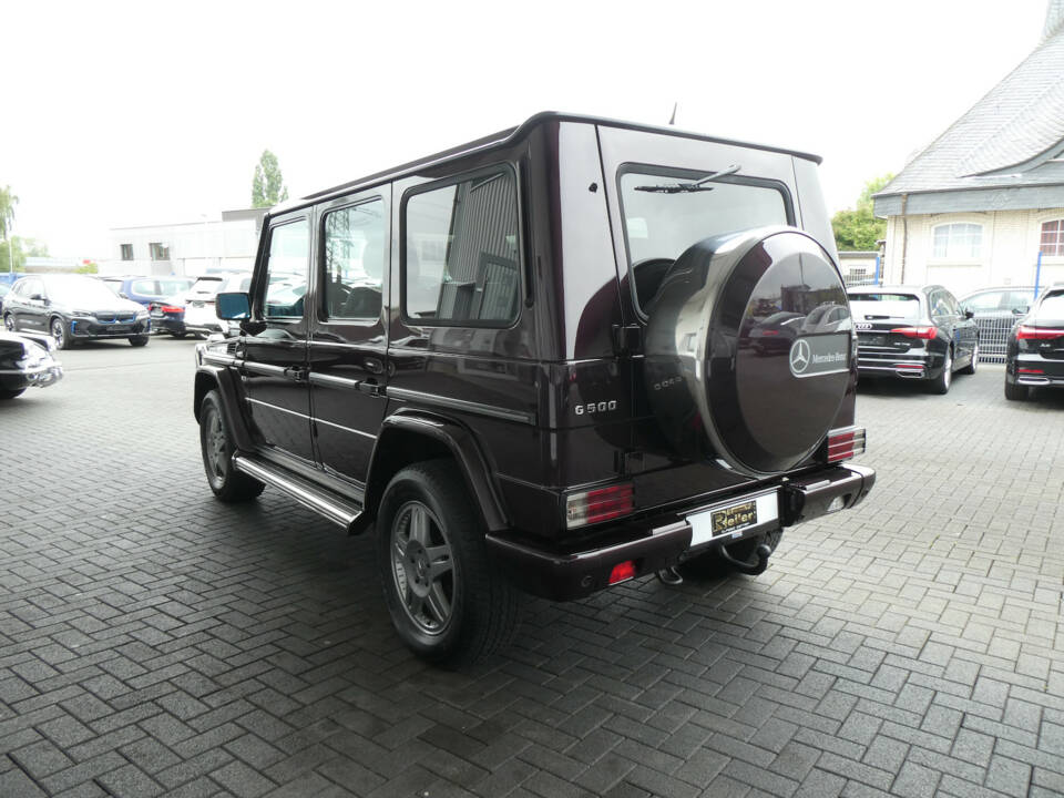 Image 6/29 de Mercedes-Benz G 500 (LWB) (1999)