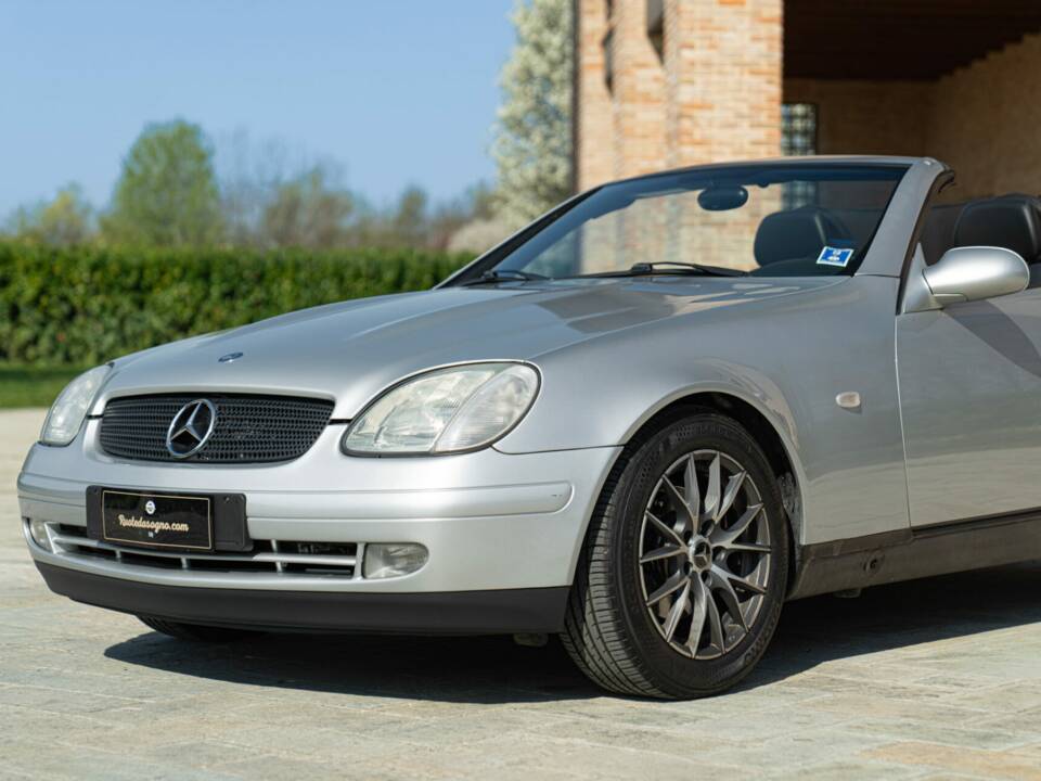 Afbeelding 27/50 van Mercedes-Benz SLK 200 (1997)